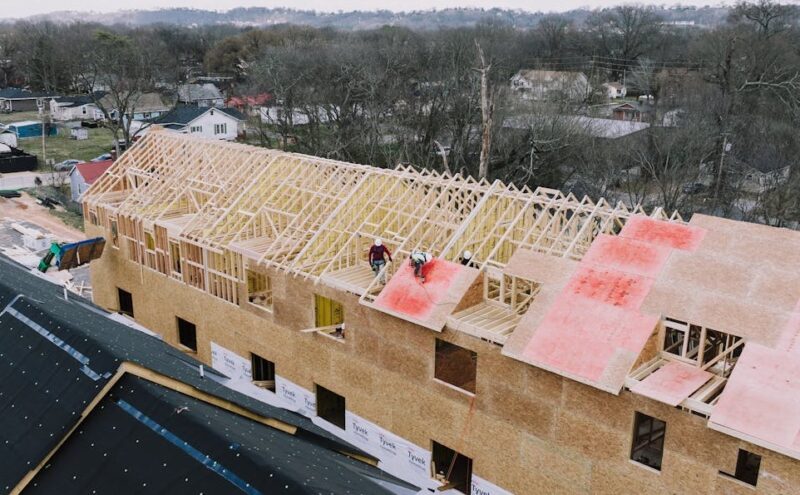 Ile kosztuje więźba dachowa na 100m2?